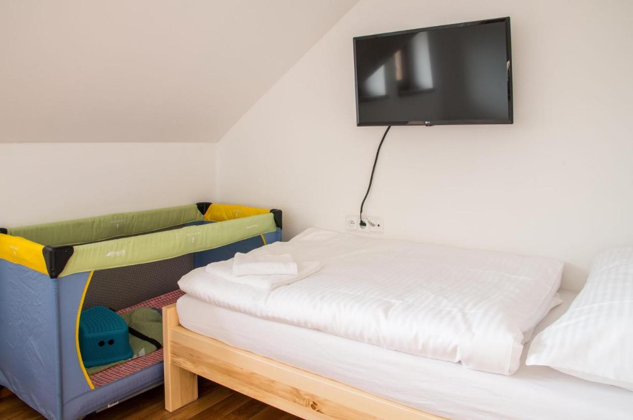 Hajenka Zatoky Hotel Dlouhe Ngoại thất bức ảnh